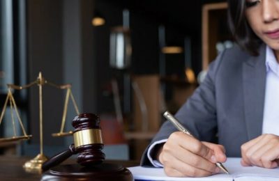 How to Find the Best Property Lawyer to Hire in Spain