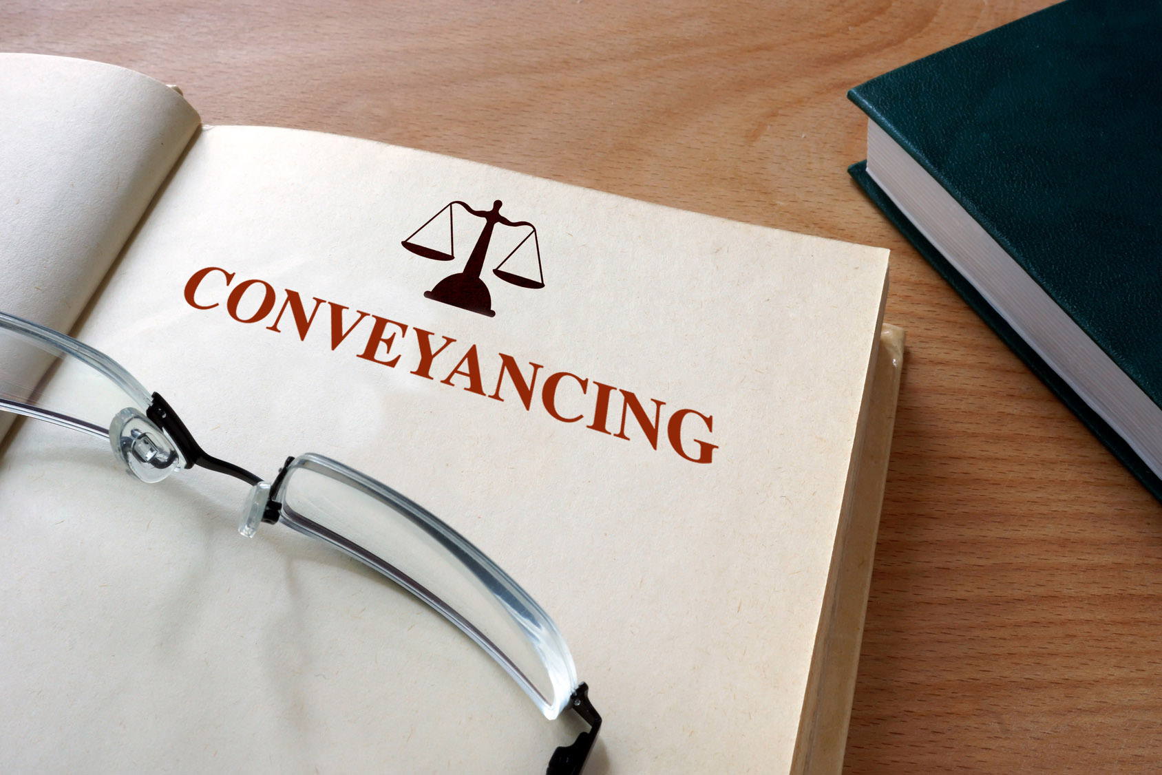 3 Reasons Why You Should Seek Assistance from a Conveyancing Lawyer Move things right in legal way