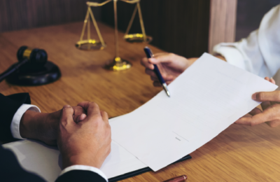 Does a lawyer help the growth of a company’s business?